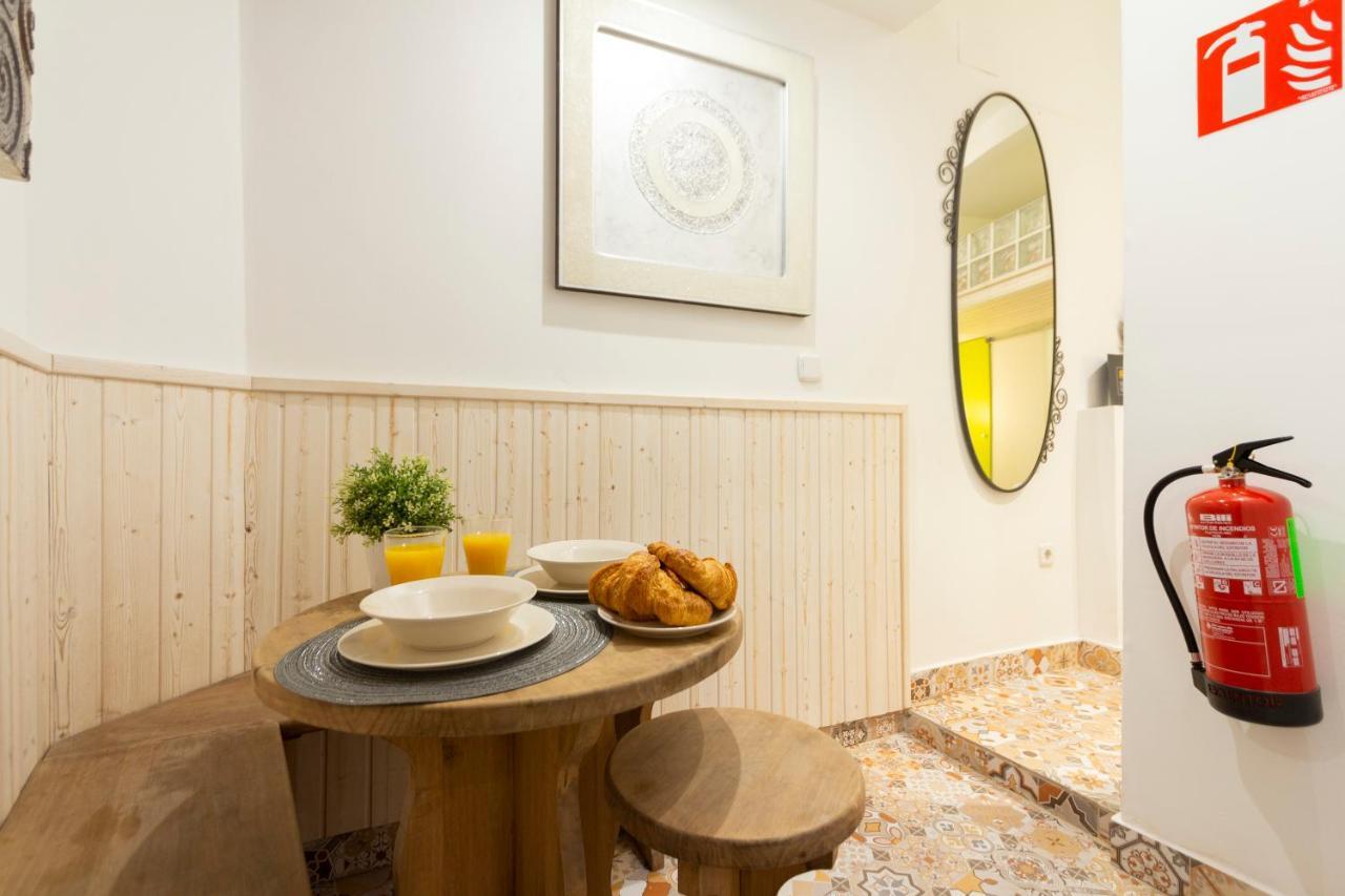 Almaden Apartamento Мадрид Екстериор снимка